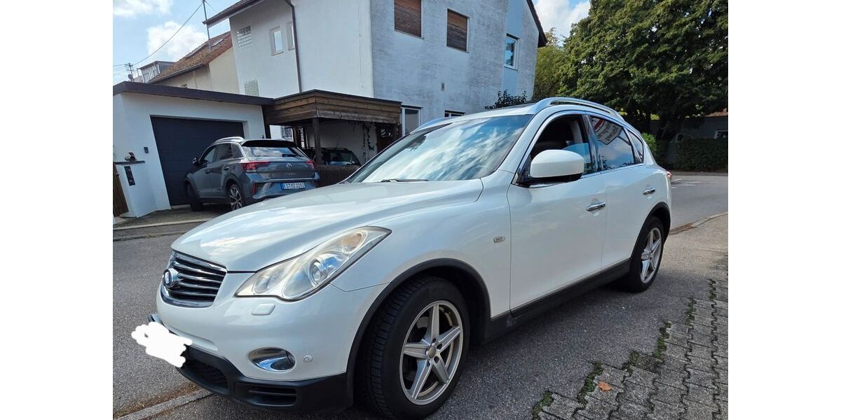 INFINITI EX30 140.000 km 11.000 &euro; Esslingen 73732