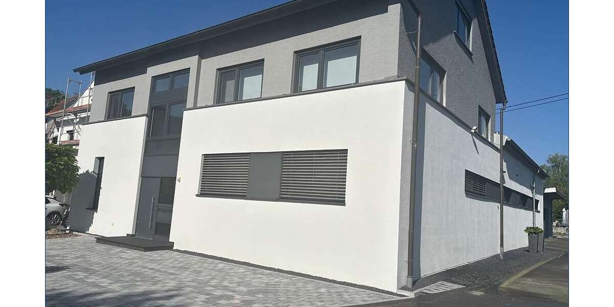 Einfamilienhaus Vaihingen - 9 Zimmer, 312 m&sup2;, 897.000&euro; | Angebot:27043041
