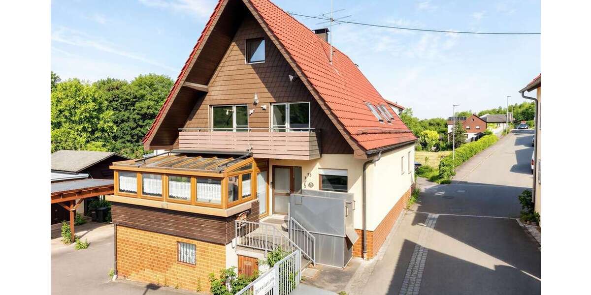 Einfamilienhaus Böblingen Dagersheim - 8 Zimmer, 220 m&sup2;, 369.000&euro; | Angebot:27117385