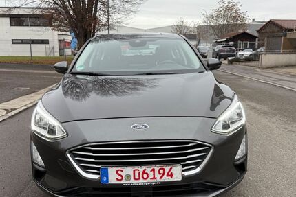 Ford Focus 59.000 km 14.499 € Fellbach 70736