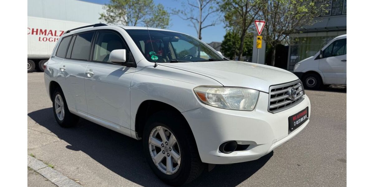 Toyota Highlander 173.662 km 6.999 € Fellbach 70736