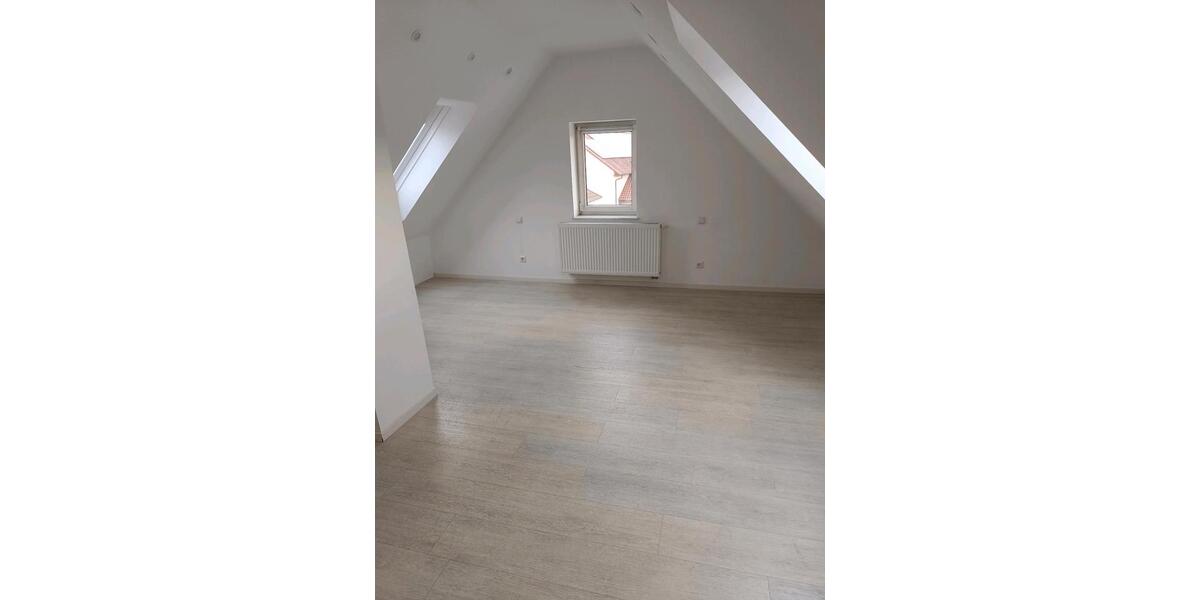 Maisonettenwohnung Esslingen am Neckar Brühl - 3 Zimmer, 106 m&sup2;, 1.350&euro; | Angebot:24661579