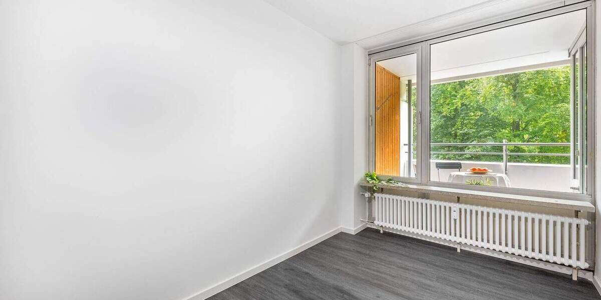 Helle 1,5-Zimmer-Wohnung mit Balkon und Stellplatz 1 zimmer