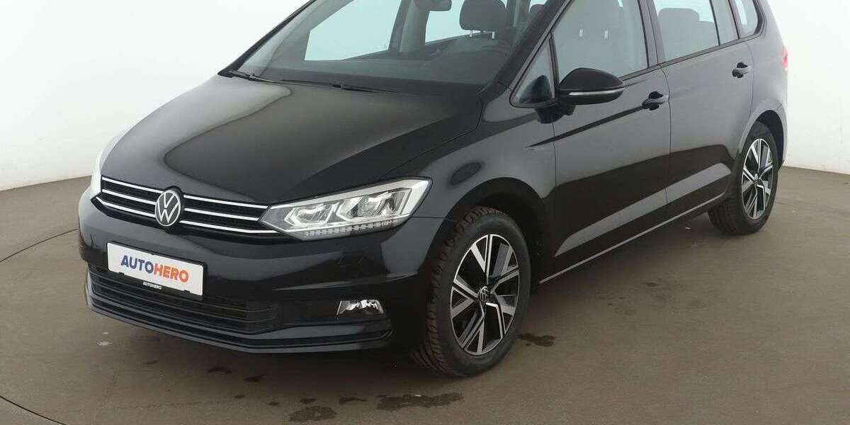VW Touran 63.677 km 25.530 &euro; Stuttgart 70195