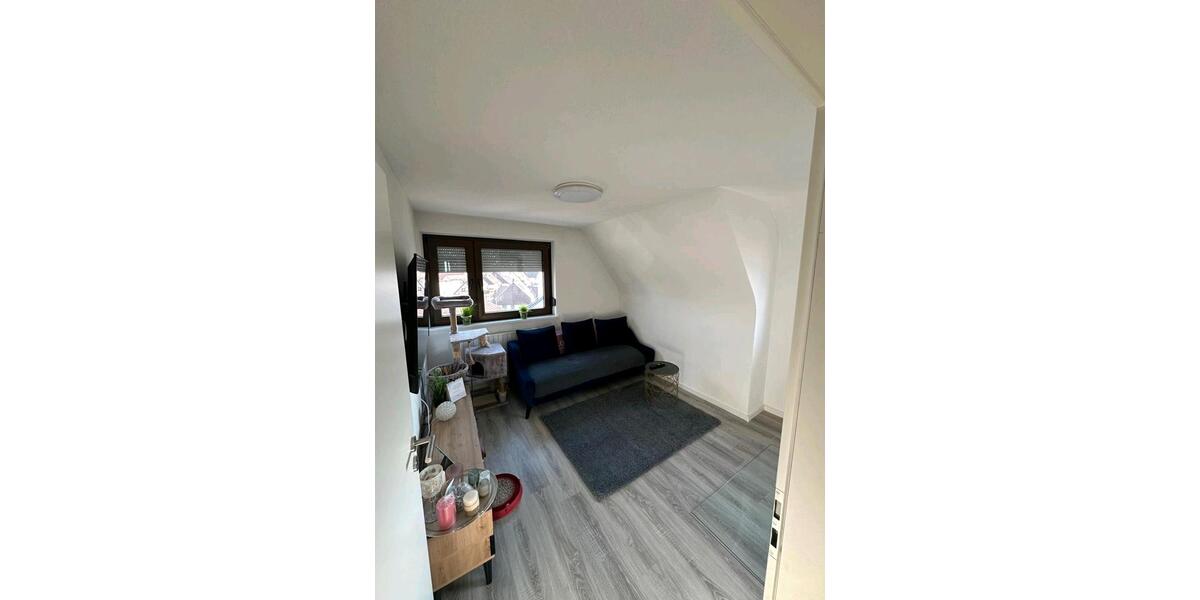 Dachgeschoßwohnung Schwieberdingen - 3 Zimmer, 67 m&sup2;, 248.500&euro; | Angebot:25874182