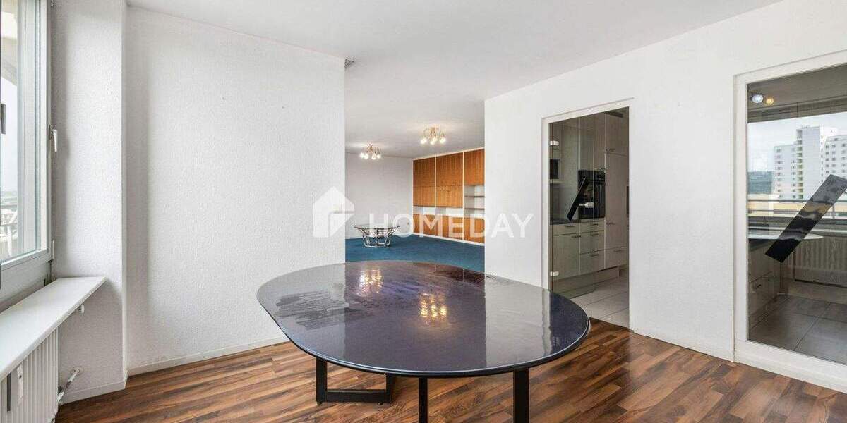 Etagenwohnung Leonberg Eltingen - 4 Zimmer, 130 m&sup2;, 330.000&euro; | Angebot:25212875