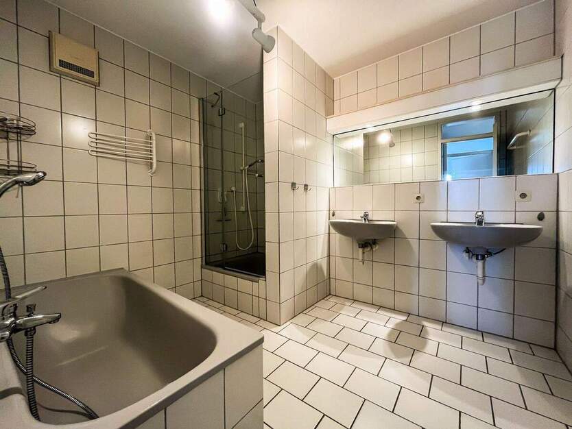 Frisch renovierte 4,5-Zimmer-Wohnung in der Böblinger Innenstadt in ruhiger Wohnlage 4 zimmer