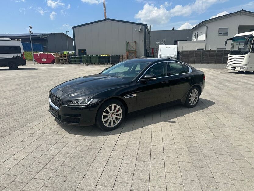 Jaguar XE 29.893 km 20.900 € Oberstenfeld 71720