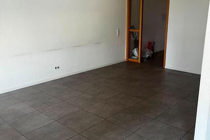 Wohnung Stuttgart Bad Cannstatt - 3 Zimmer, 81 m&sup2;, 420.000&euro; | Angebot:26885480