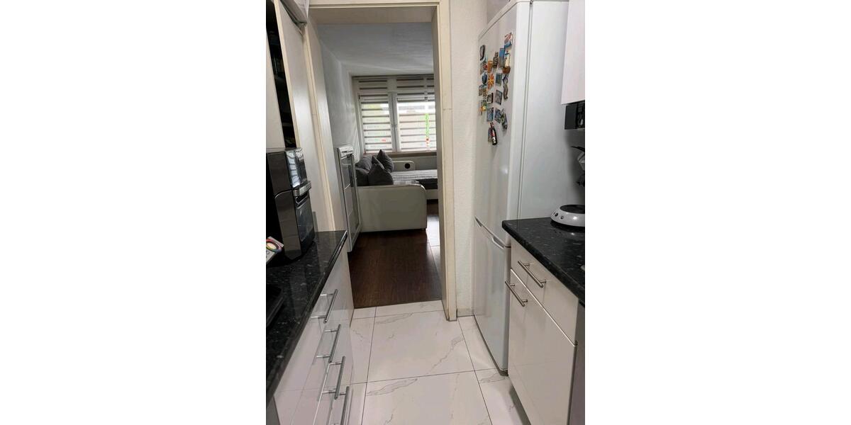 Erdgeschoßwohnung Stuttgart Luginsland - 3 Zimmer, 60 m&sup2;, 309.000&euro; | Angebot:26639907