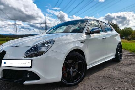 Alfa Romeo Giulietta 172.000 km 9.990 &euro; Altbach 73776