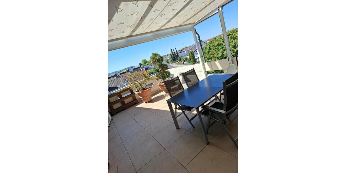 Dachgeschoßwohnung Ehningen - 3.5 Zimmer, 81 m&sup2;, 397.000&euro; | Angebot:27143502