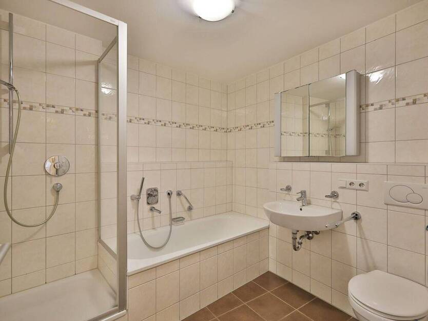 Moderne 4,5-Zimmer-Wohnung mit Balkon im Herzen der Stadt