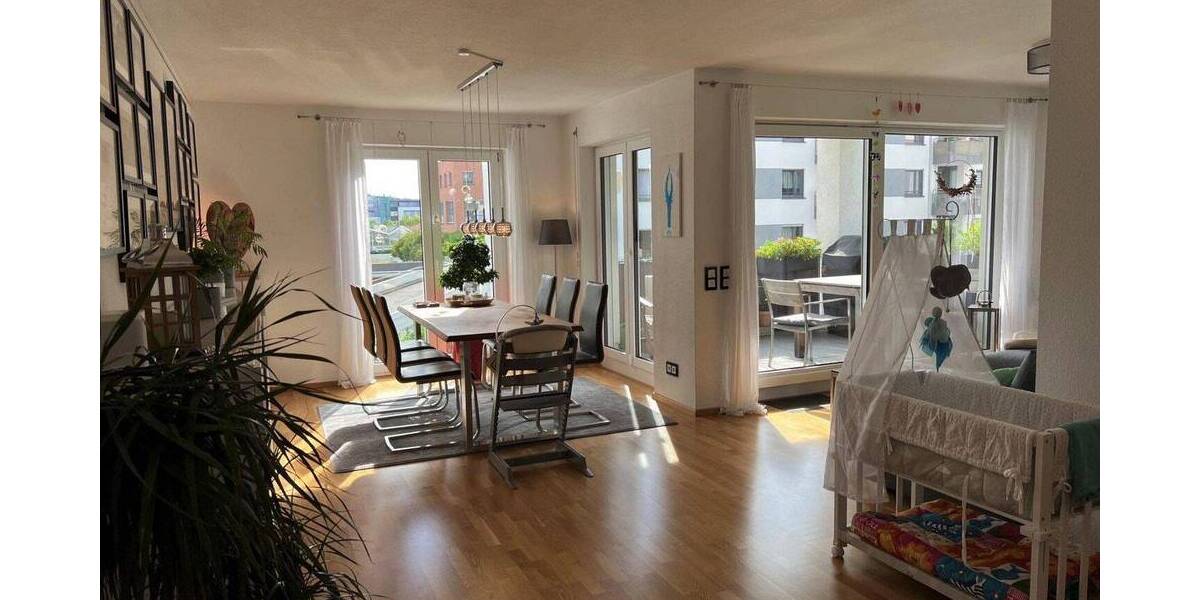 Etagenwohnung Stuttgart Feuerbach - 3 Zimmer, 93 m&sup2;, 1.840&euro; | Angebot:26929515