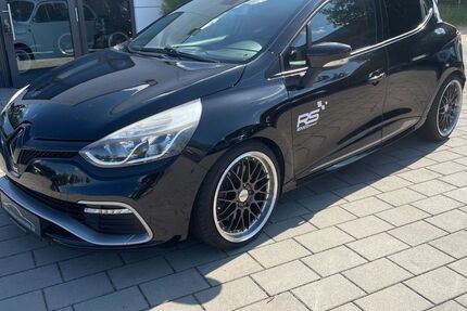 Renault Clio 97.900 km 13.999 € Urbach (30km östlich von Stuttgart) 73660