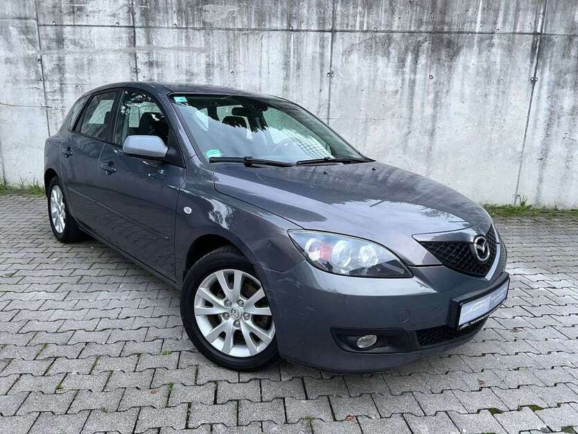 Mazda 3 180.960 km 2.990 € Stuttgart 70378