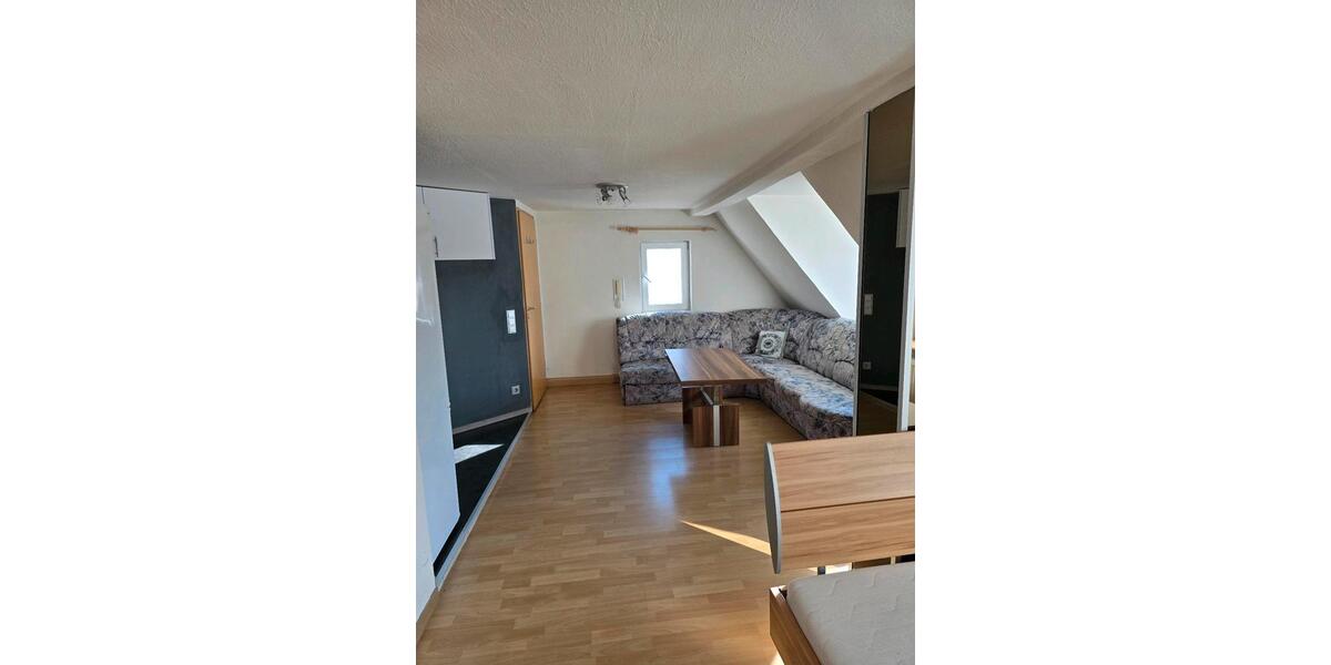 Loft - Studio - Atelier Stuttgart Feuerbach - 1 Zimmer, 45 m&sup2;, 995&euro; | Angebot:26293135