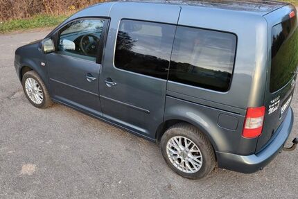 VW Caddy 220.000 km 5.200 € Wernau 73249