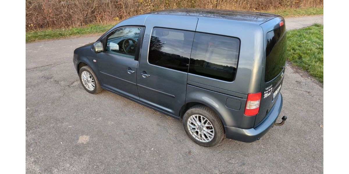 VW Caddy 220.000 km 5.200 € Wernau 73249