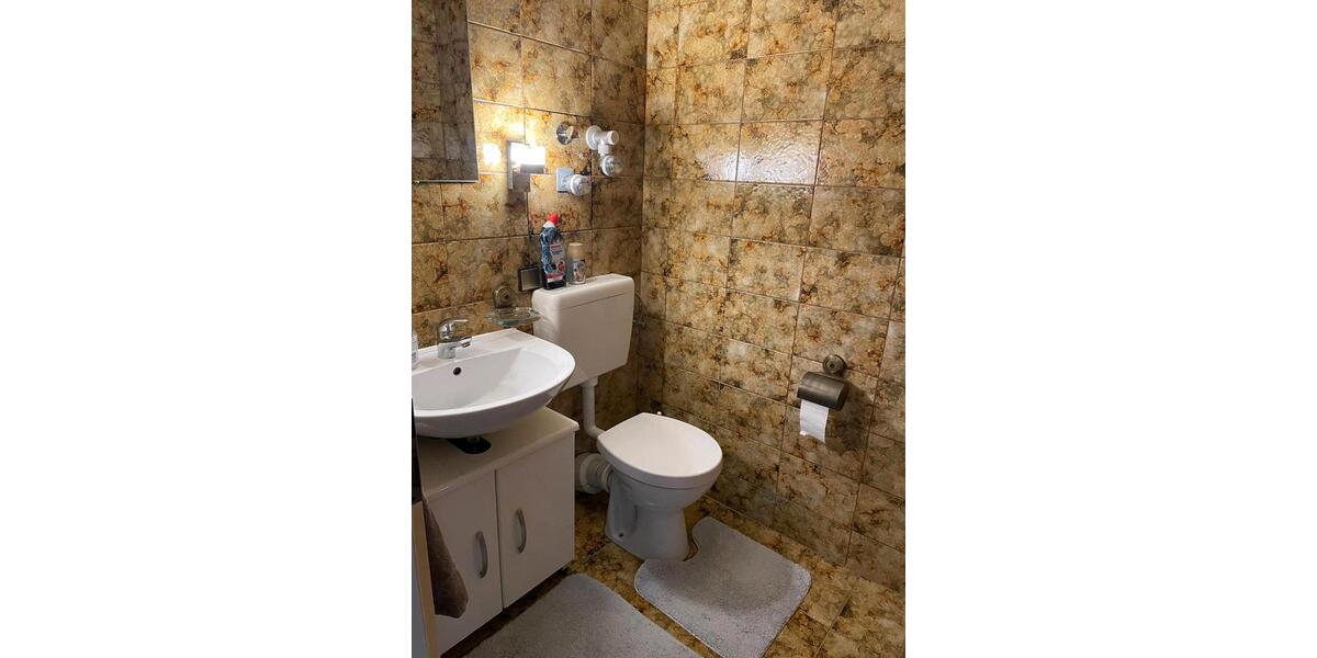 Wohnung 4.5 Zimmer 370.000 €+20.000 € Garage ohne Markler 4 zimmer