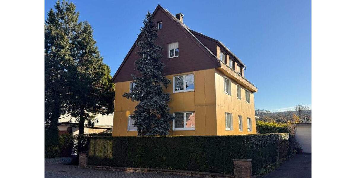 EINE RUNDE 3! Dreifamilienhaus in Remseck-Aldingen 9 zimmer