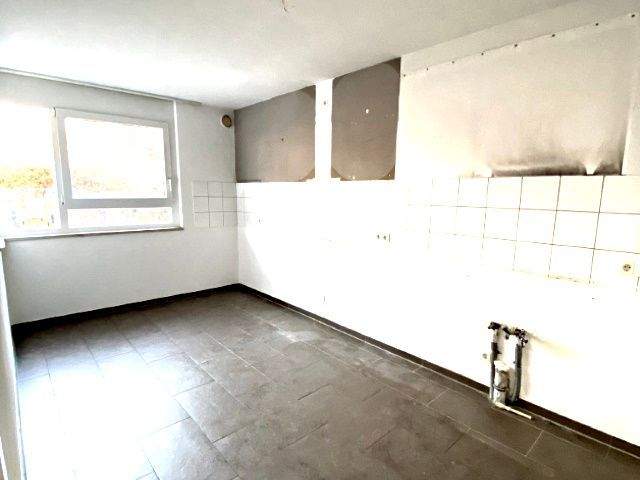 Etagenwohnung Stuttgart Weilimdorf - 4 Zimmer, 106 m&sup2;, 1.600&euro; | Angebot:25568011
