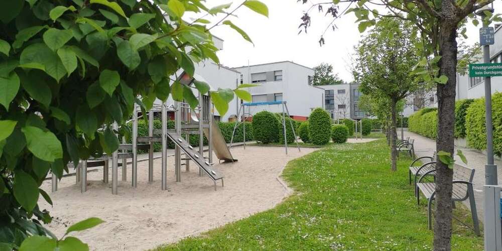 Wohnung zum Mieten in Stuttgart 1.880 € 114 m² 5 zimmer