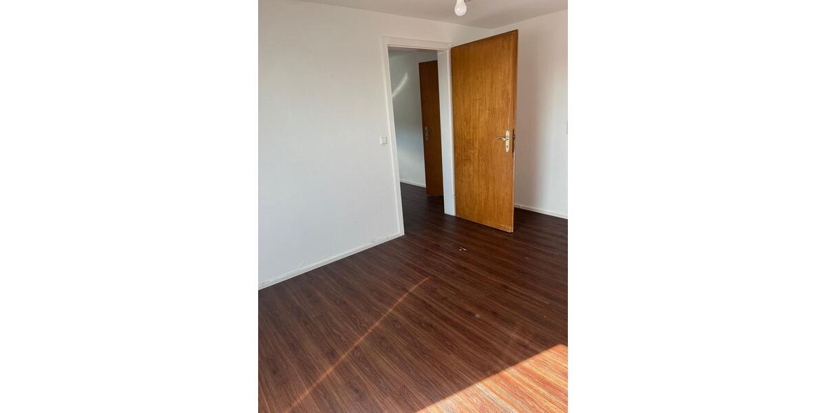 Dachgeschoßwohnung Filderstadt - 2 Zimmer, 50 m&sup2;, 950&euro; | Angebot:26325806