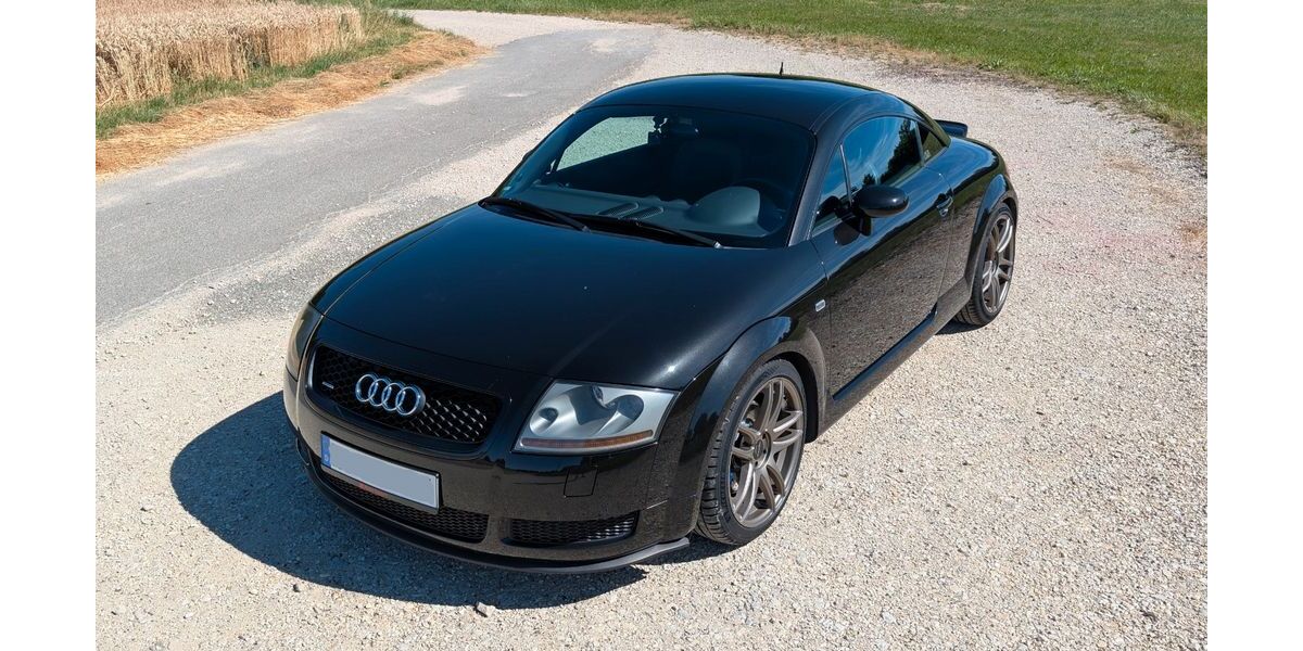 Audi TT 133.000 km 13.600 &euro; Dettingen 73265