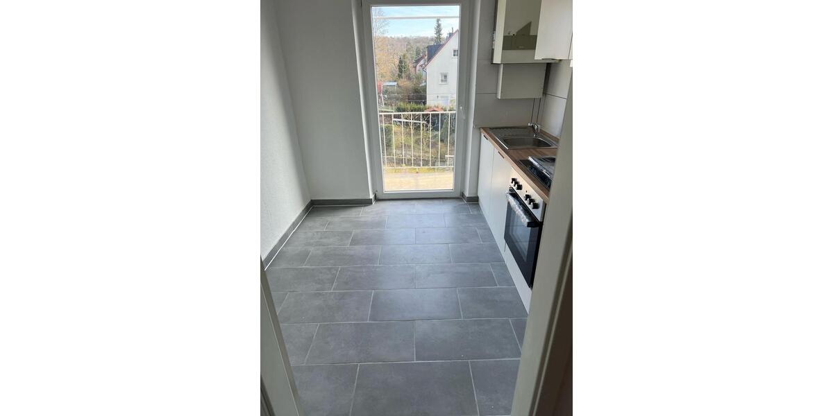 Etagenwohnung Stuttgart Degerloch - 3 Zimmer, 70 m&sup2;, 1.100&euro; | Angebot:26350163