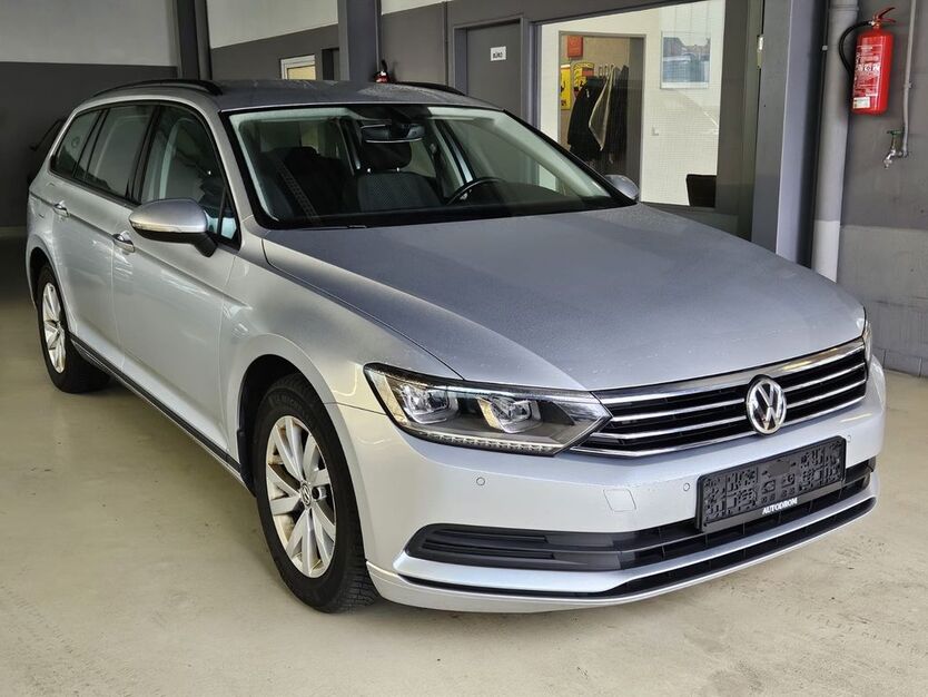 VW Passat Variant 115.000 km 15.899 € Neckartailfingen 72666