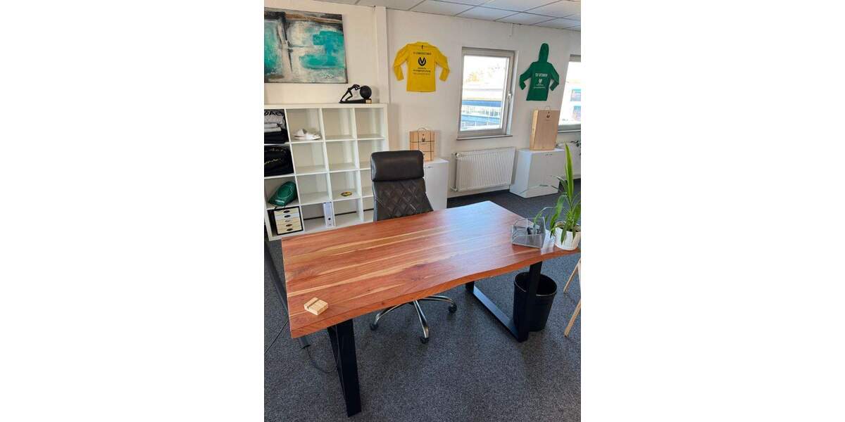 Gewerbeobjekt Holzgerlingen - 300&euro; | Angebot:25720126