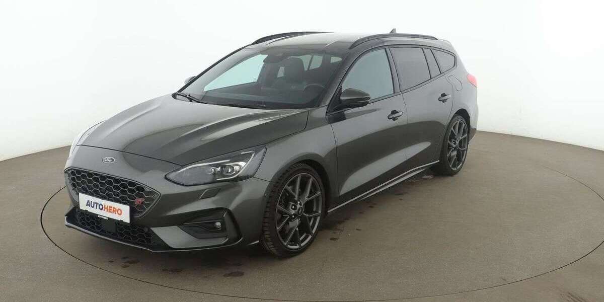 Ford Focus 84.521 km 20.890 &euro; Stuttgart 70195