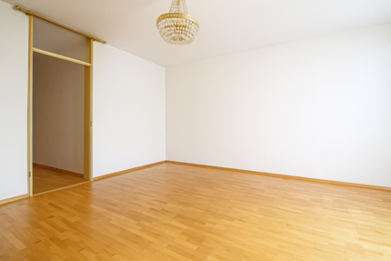 Wohnung zum Kaufen in Stuttgart 220.000 € 55.41 m² 2 zimmer