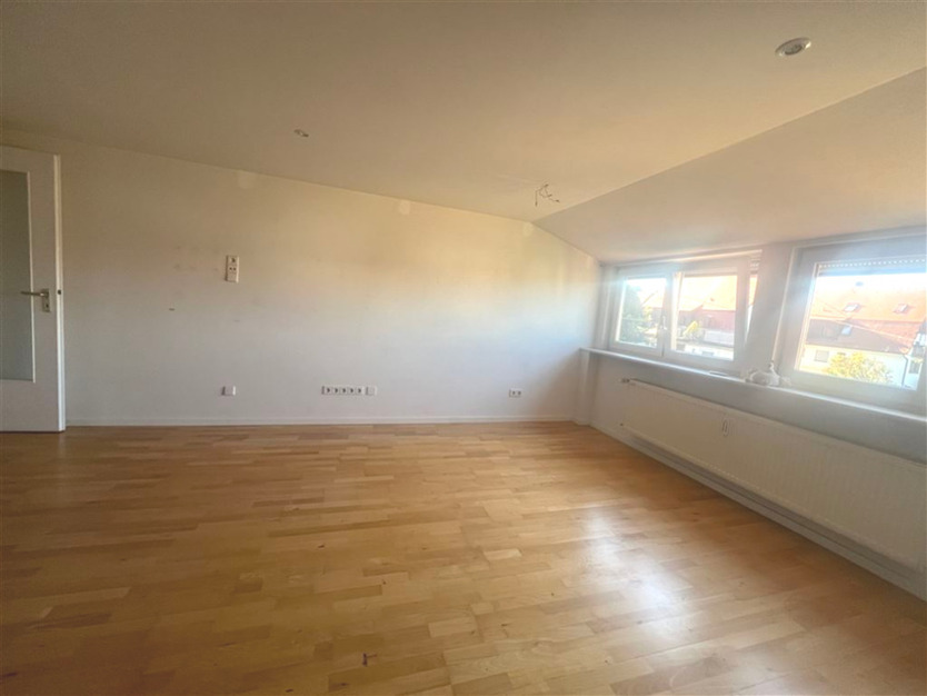 Einzigartige Dachgeschoßwohnung in Filderstadt
