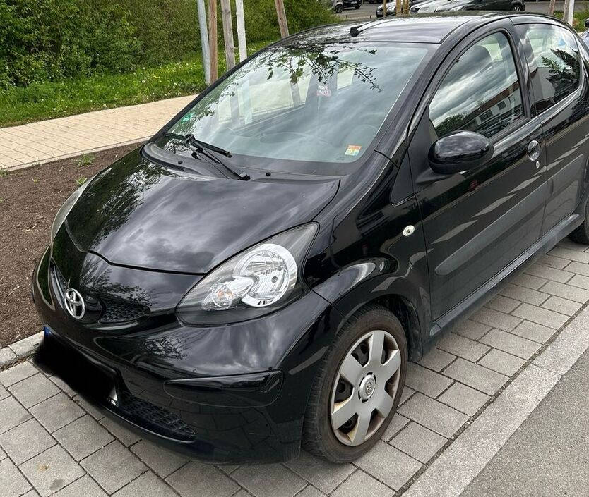 Aygo (X)