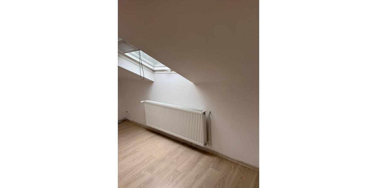 Dachgeschoßwohnung Waiblingen Bittenfeld - 1.5 Zimmer, 50 m&sup2;, 1.000&euro; | Angebot:25421280