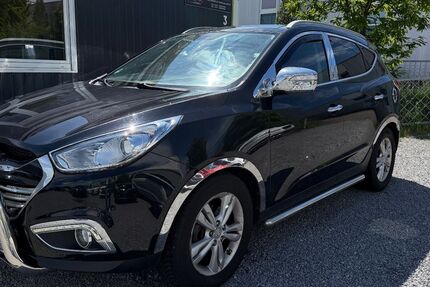 Hyundai ix35 193.500 km 5.499 &euro; Sindelfingen 71069