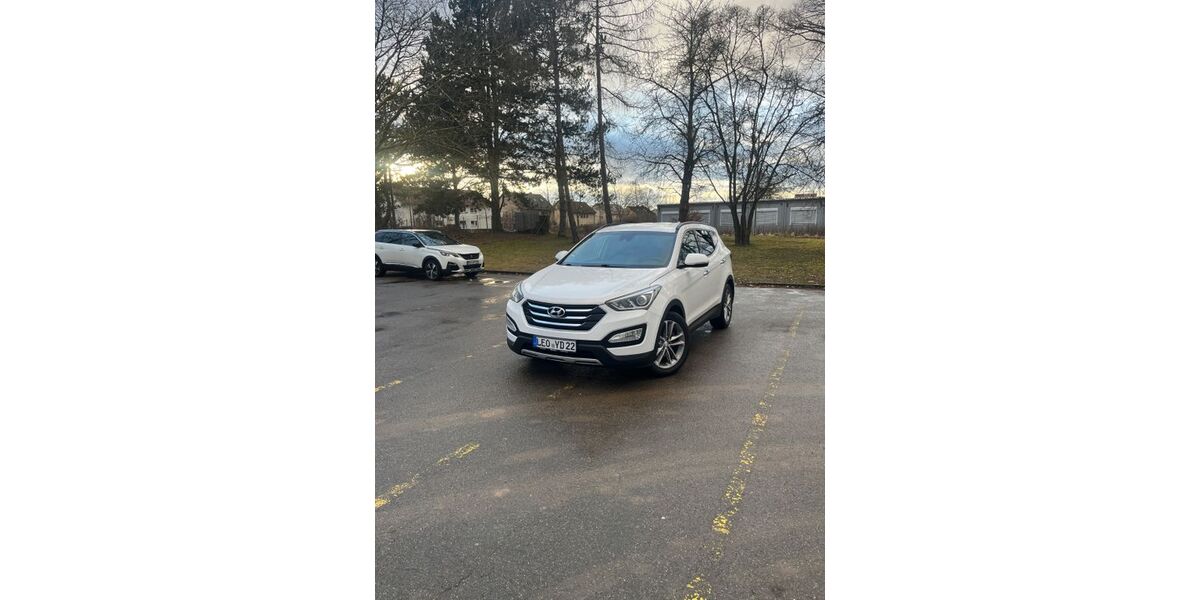 Hyundai SANTA FE 142.000 km 14.099 &euro; Sindelfingen 71063