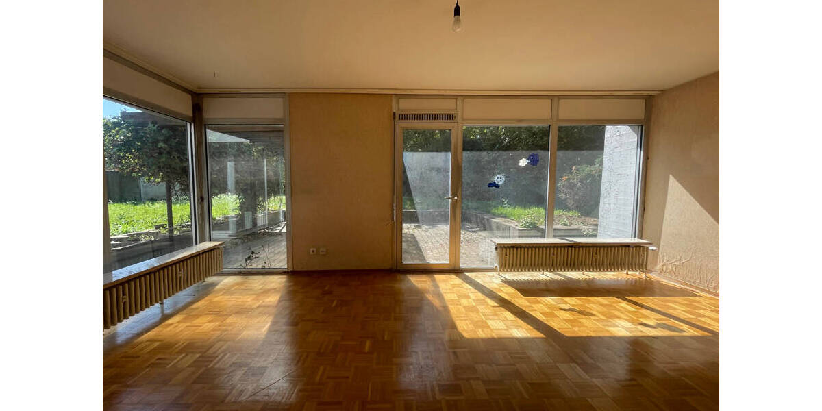 Bungalow Stuttgart Rot - 5 Zimmer, 117 m&sup2;, 595.000&euro; | Angebot:26093750