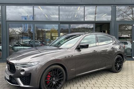 Maserati Levante 67.100 km 50.990 € TÜBINGEN 72072