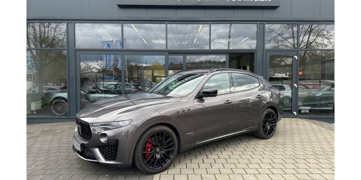 Maserati Levante 67.100 km 50.990 € TÜBINGEN 72072