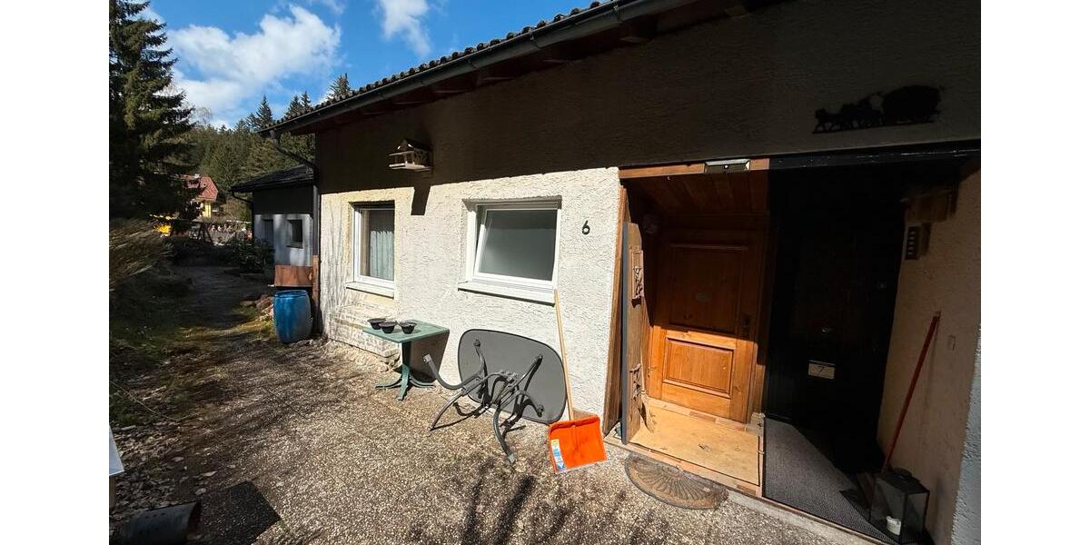 Reihenhaus Stuttgart Stuttgart-West - 3 Zimmer, 73 m&sup2;, 120.000&euro; | Angebot:26438004