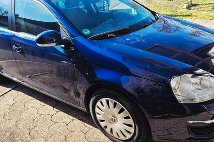 VW Golf 215.000 km 3.700 &euro; Ostfildern 73760