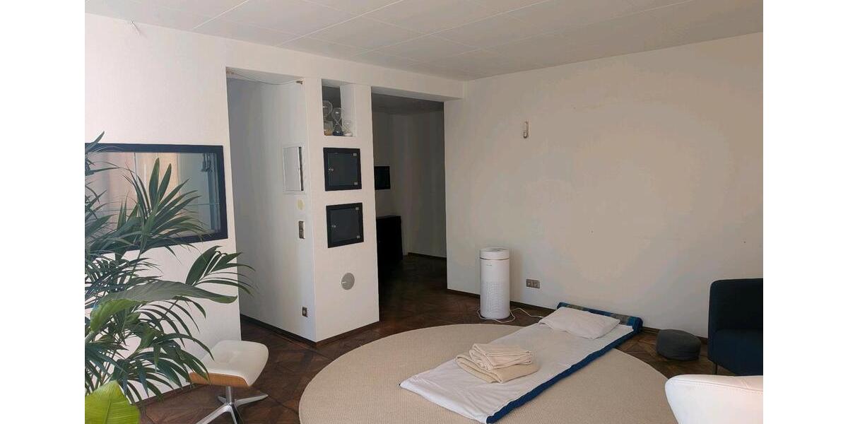 Gewerbeobjekt Esslingen am Neckar Hegensberg - 100&euro; | Angebot:24759636