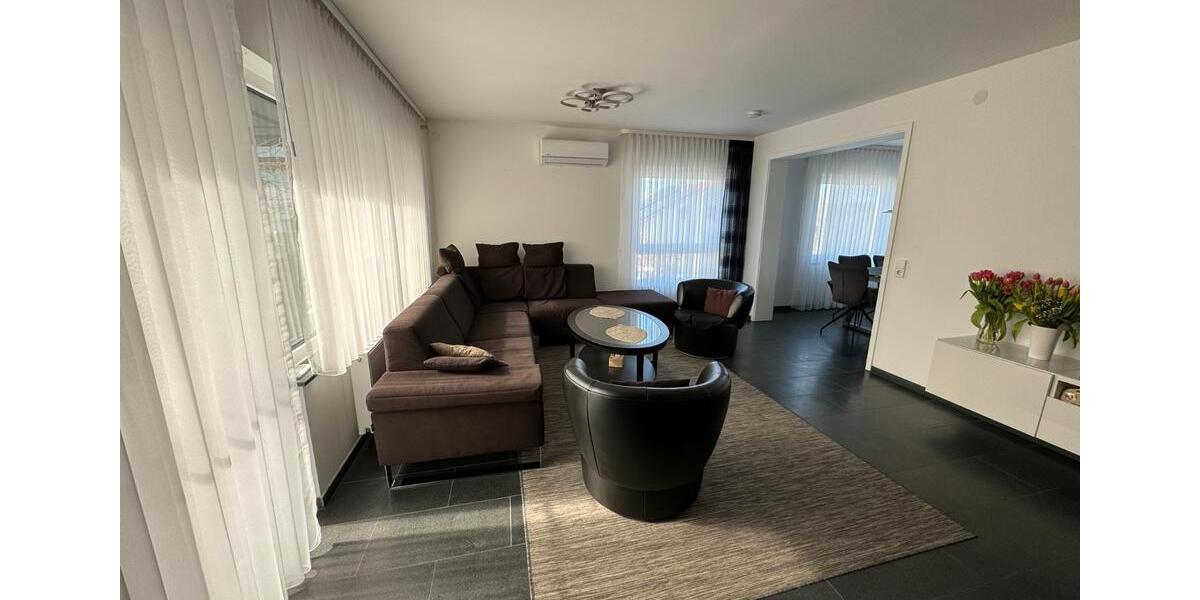Bungalow Vaihingen an der Enz - 6.5 Zimmer, 160 m&sup2;, 875.000&euro; | Angebot:26993789