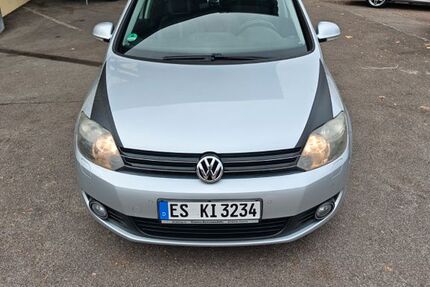 VW Golf Plus 201.587 km 4.400 € Esslingen 73730