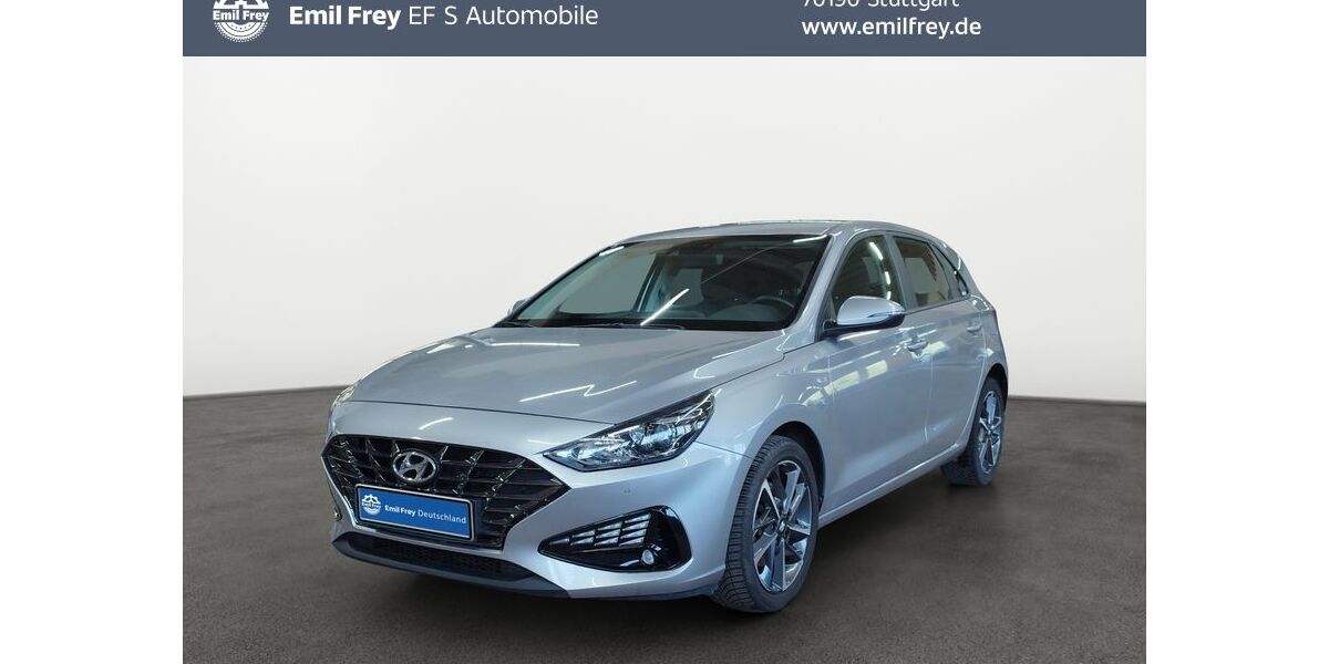 Hyundai i30 71.374 km 14.890 &euro; Stuttgart 70190