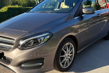 Mercedes-Benz B 250 66.233 km 17.500 &euro; Marbach-Rielingshausen 71672