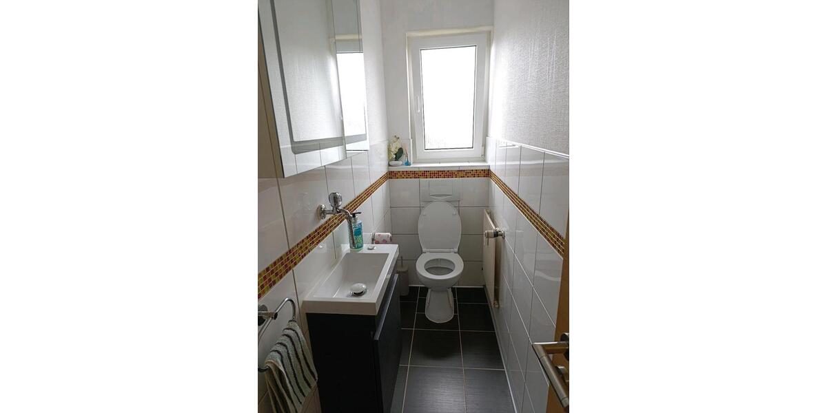 Etagenwohnung Backnang - 3.5 Zimmer, 90 m&sup2;, 300.000&euro; | Angebot:27081116